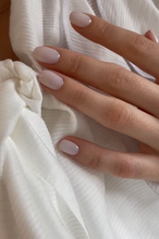 Cargar imagen en el visor de la galería, Manicure + Pedicure Vinilux