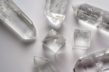 Cargar imagen en el visor de la galería, Terapia con Cristales