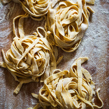 Cargar imagen en el visor de la galería, Clase de Pasta Artesanal