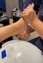 Cargar imagen en el visor de la galería, Manicure + Pedicure Vinilux

