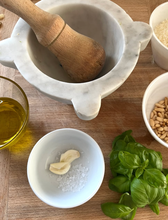 Cargar imagen en el visor de la galería, Taller de Pasta Fresca en Familia - Mothers Day Edition
