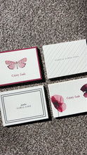 Cargar imagen en el visor de la galería, Tarjetas Personalizadas – Set de 4 Diseños
